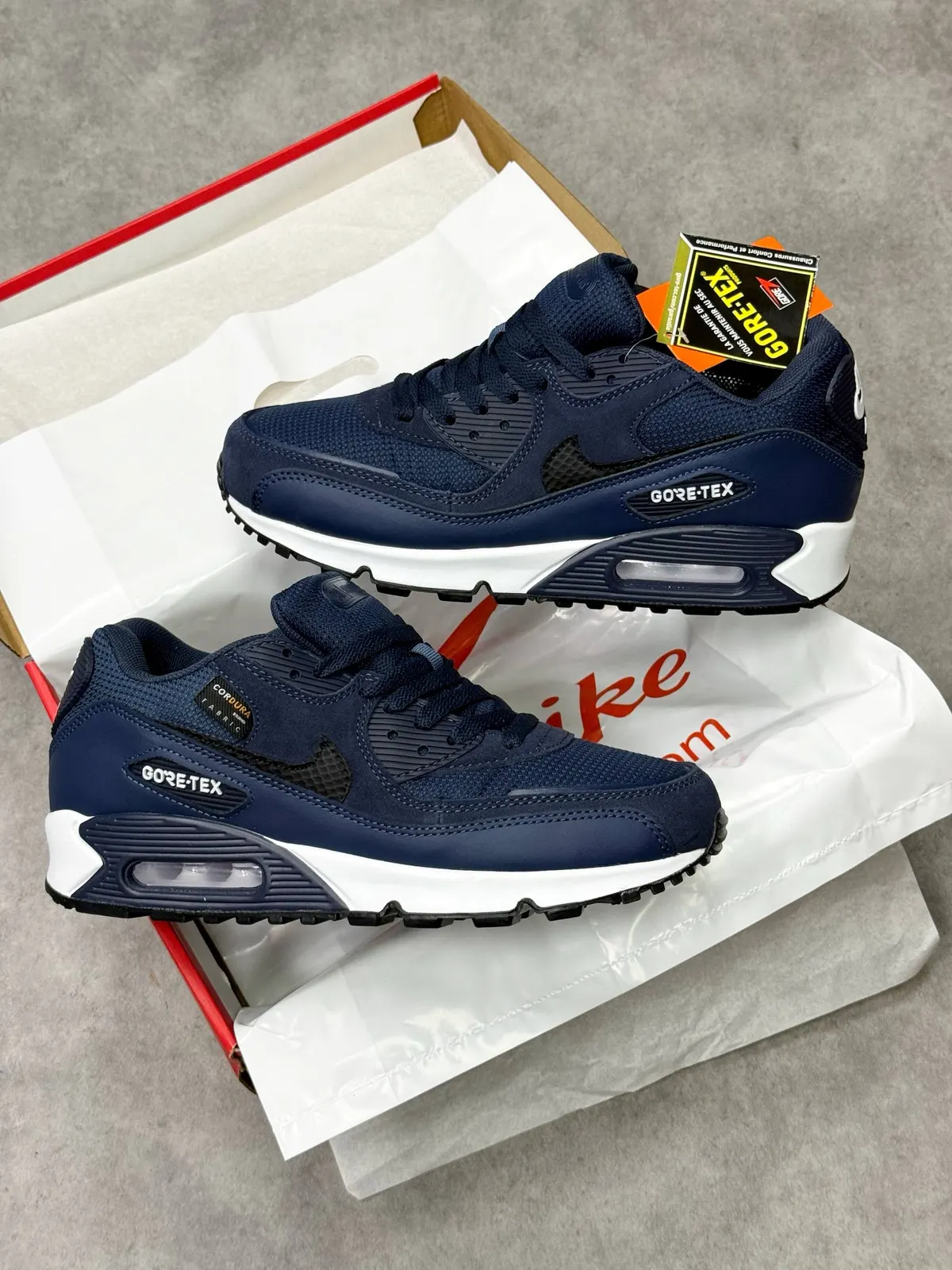 Nike Air Max 90 Surplus Gore-Tex