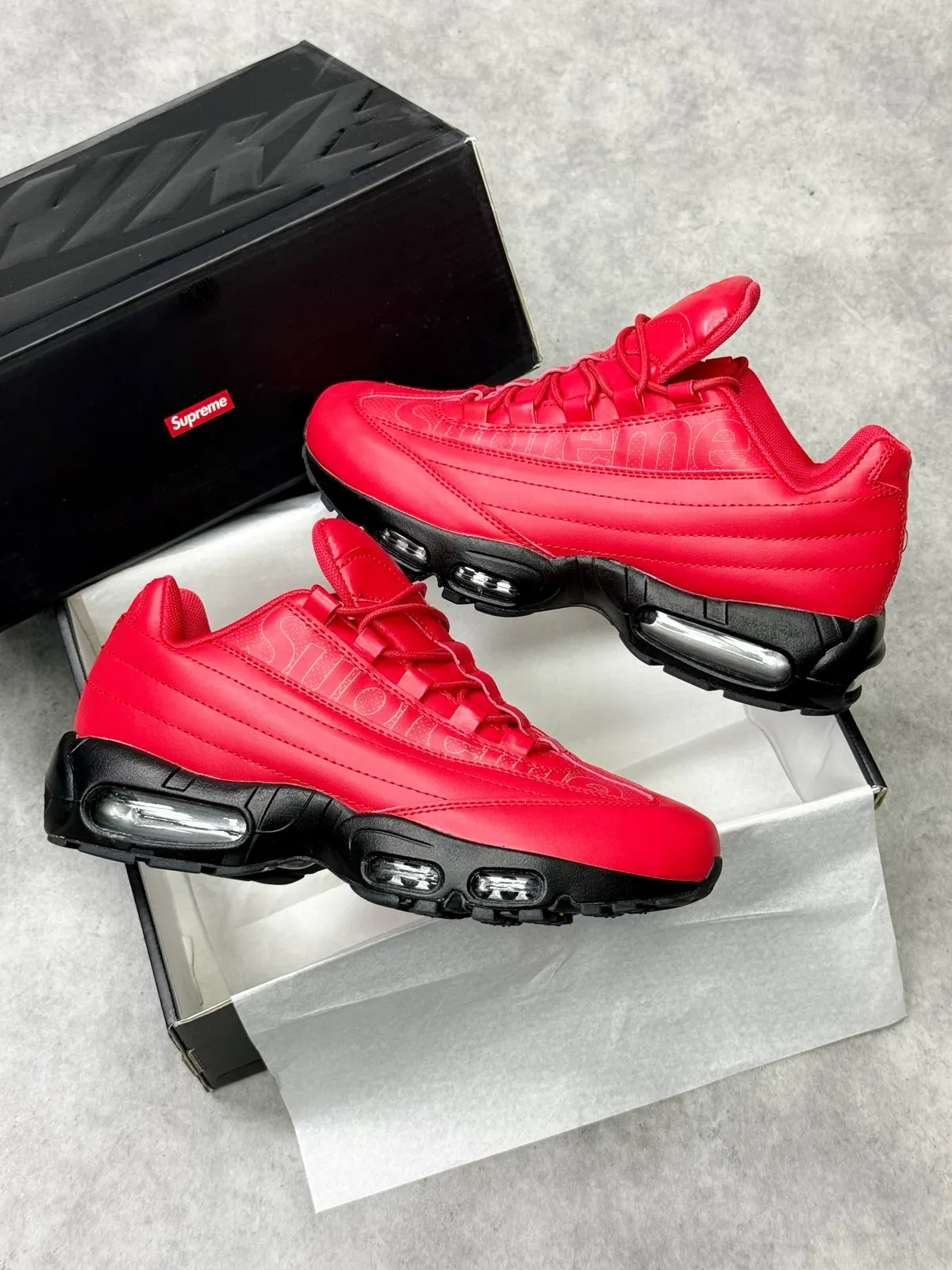 Nike Air Max 95 Supreme