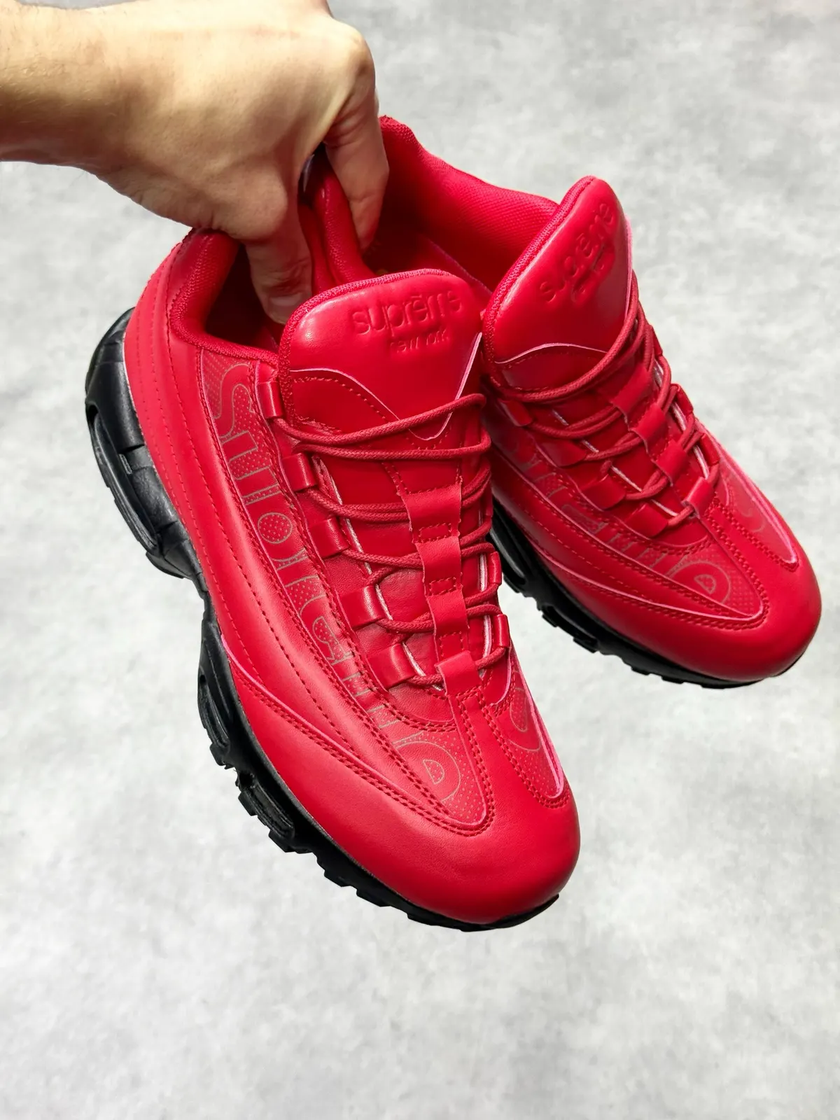 Nike Air Max 95 Supreme