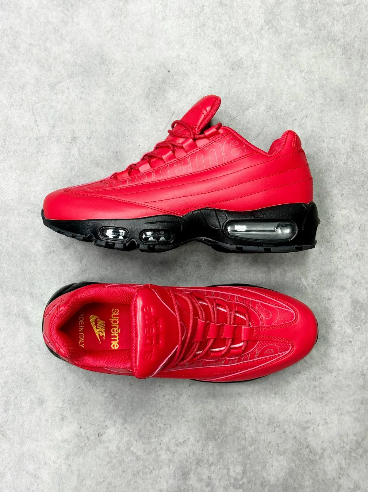 Nike Air Max 95 Supreme