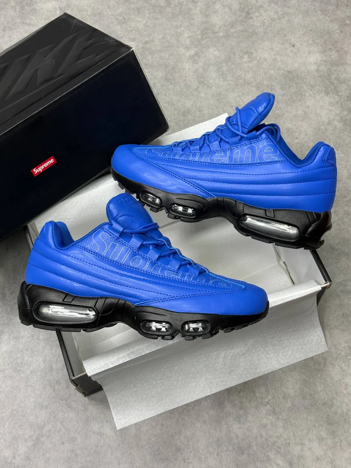 Nike Air Max 95 Supreme