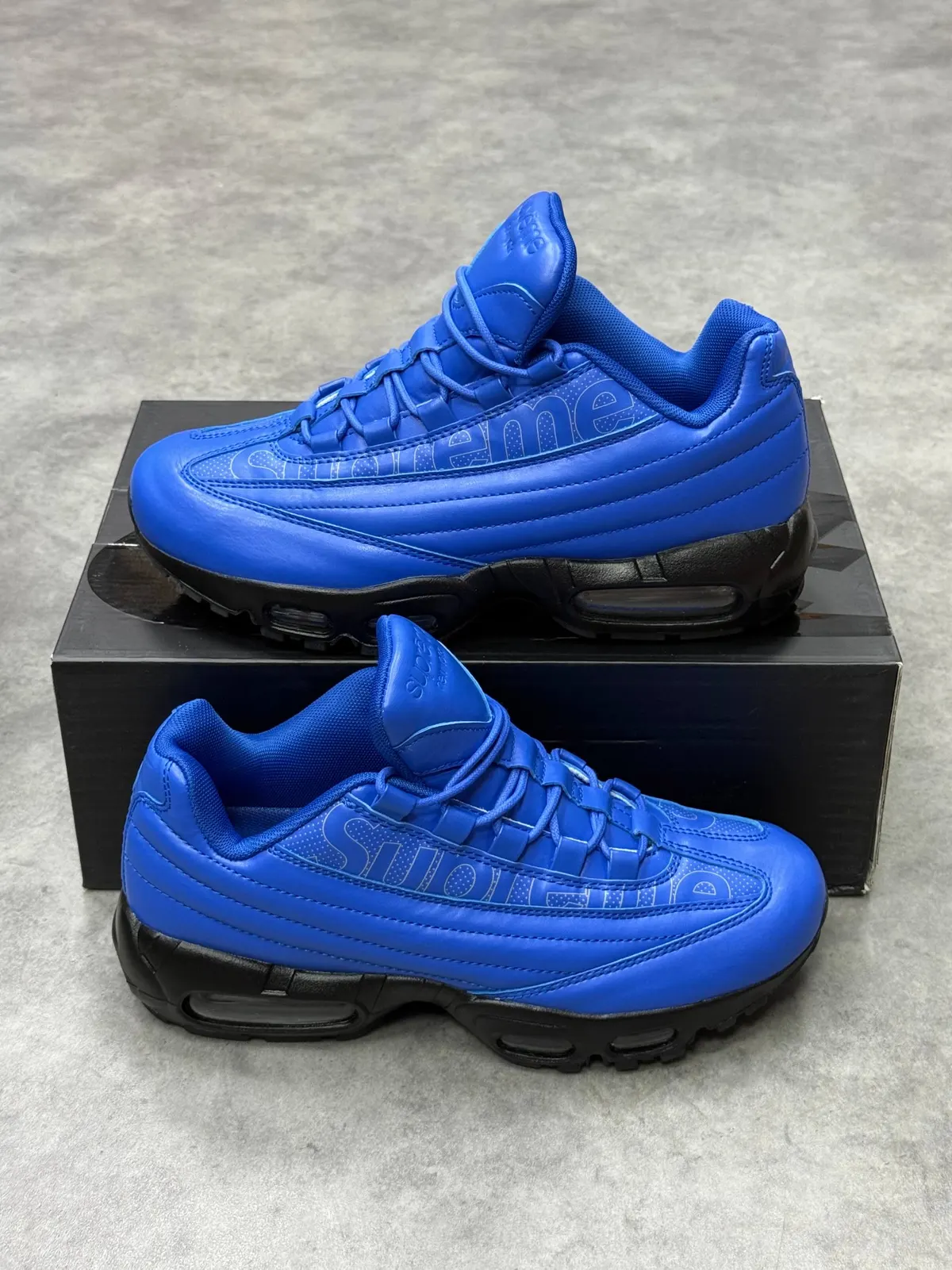 Nike Air Max 95 Supreme