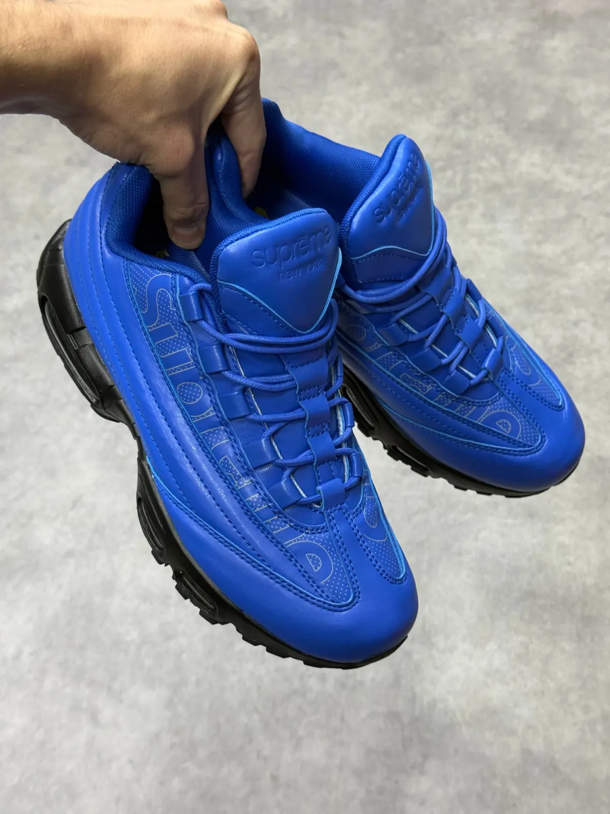 Nike Air Max 95 Supreme