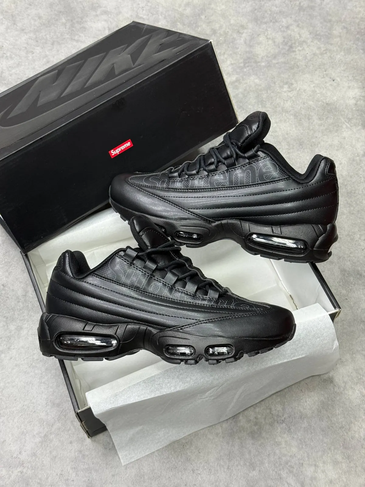 Nike Air Max 95 Supreme