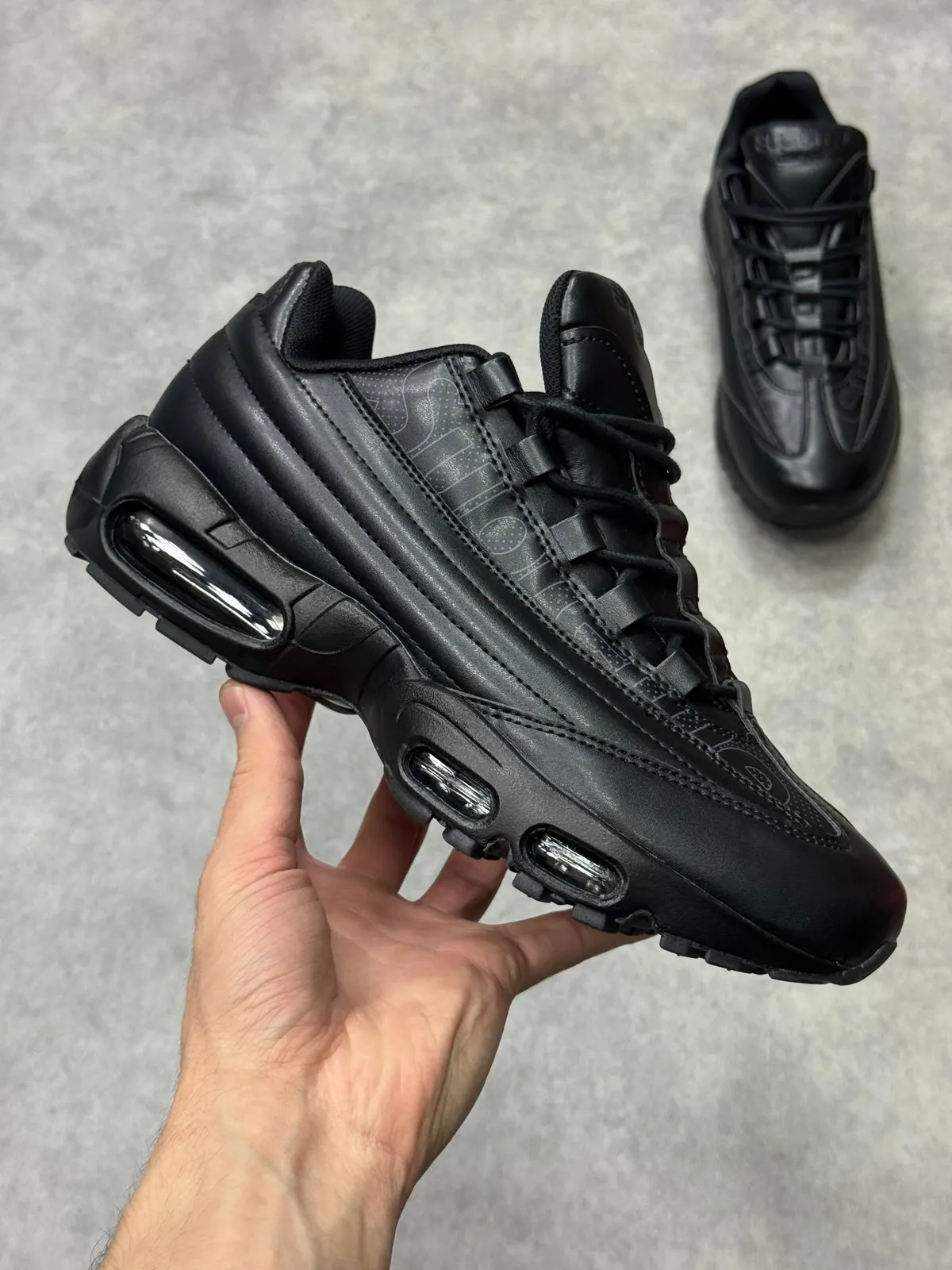 Nike Air Max 95 Supreme