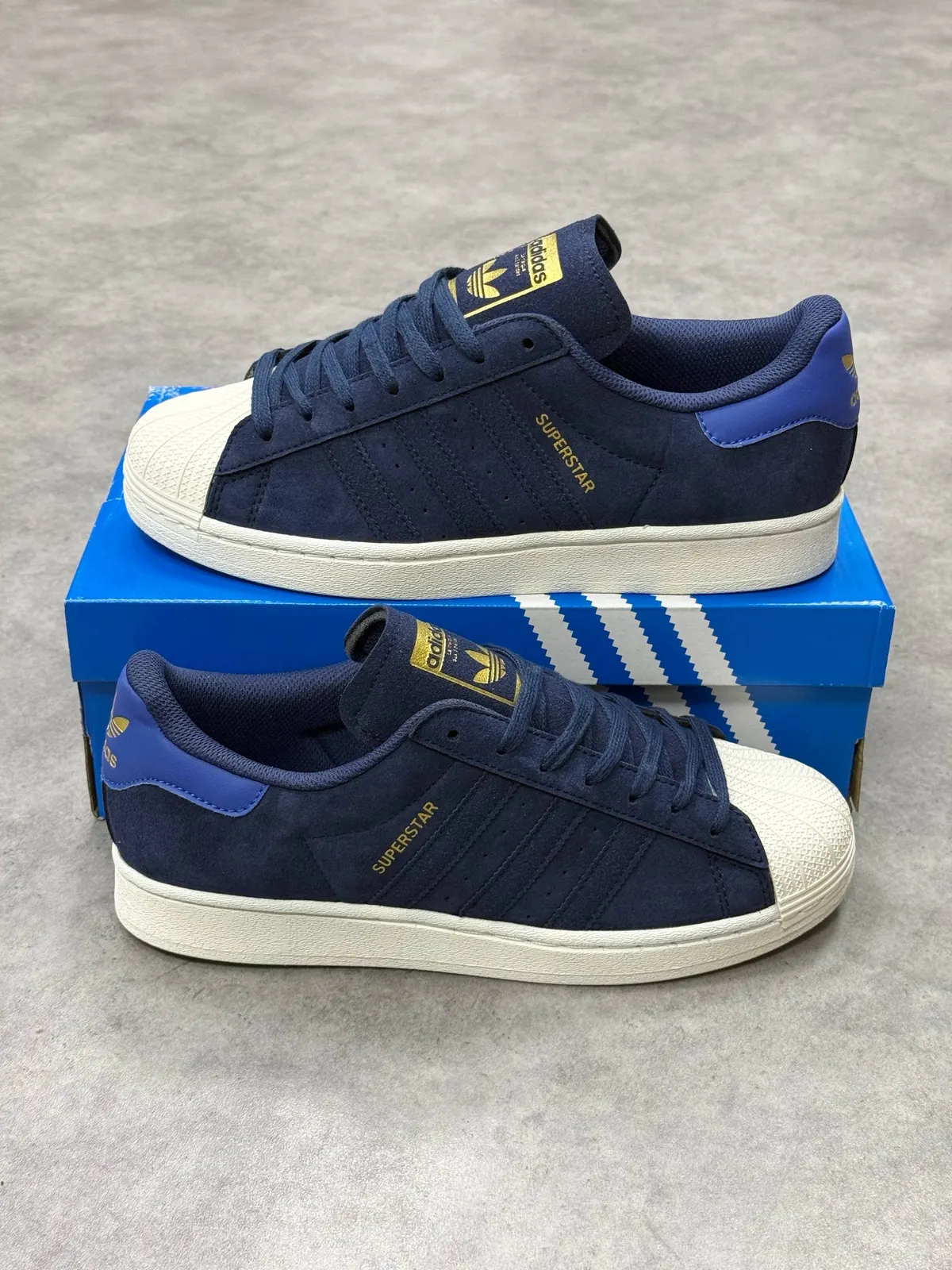 Adidas Superstar