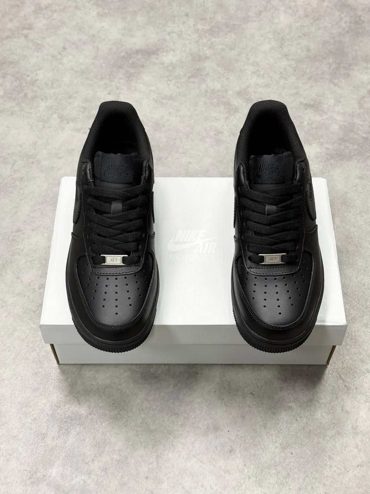Nike Air Force 1 Low