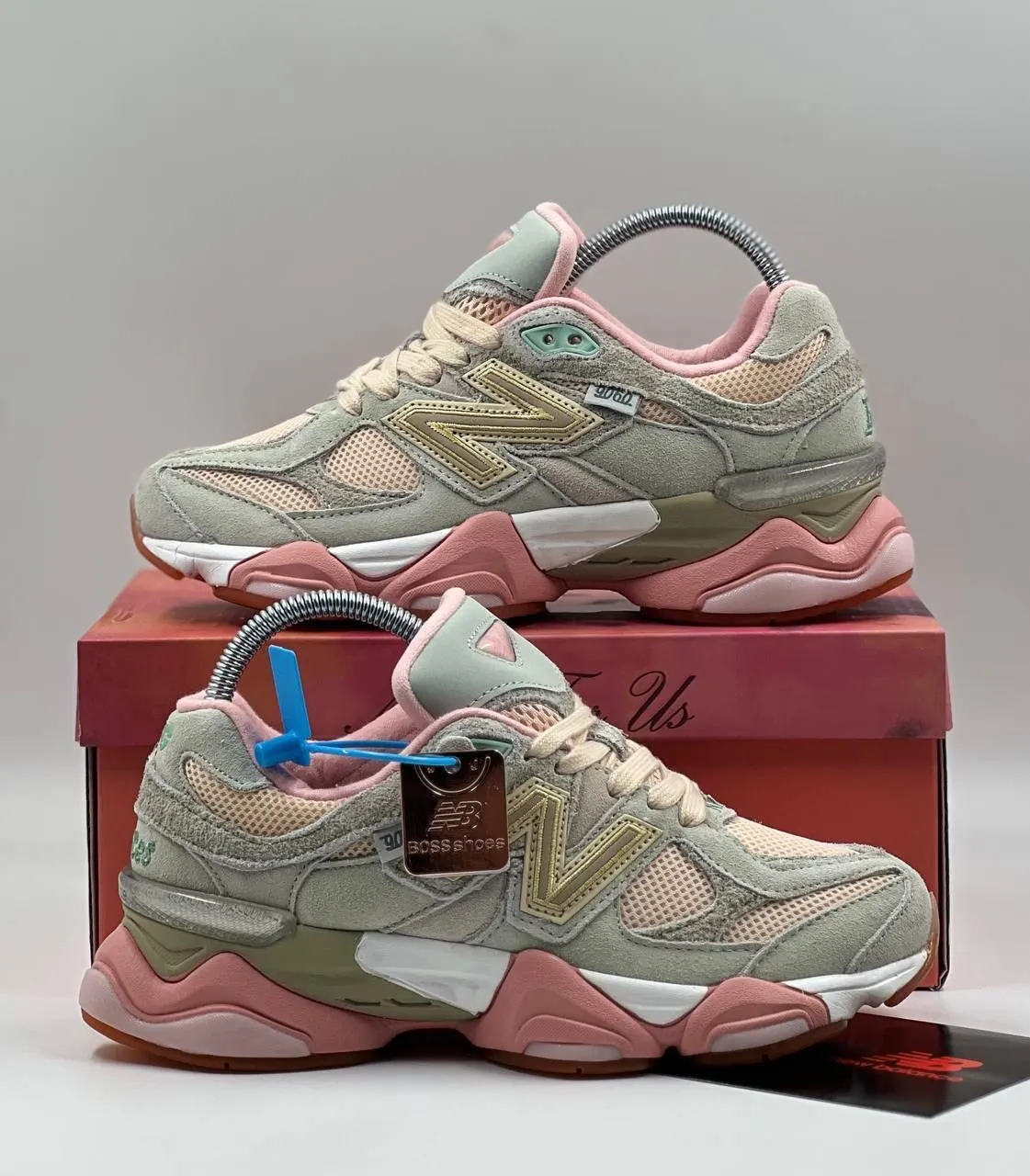 New Balance 9060