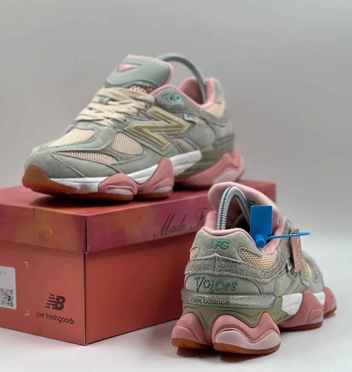 New Balance 9060