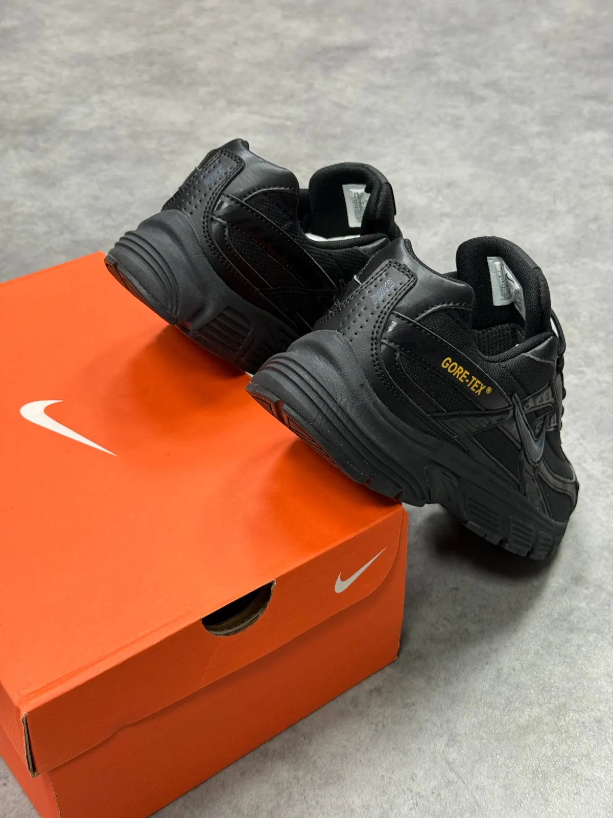 Nike Initiator Gore-tex