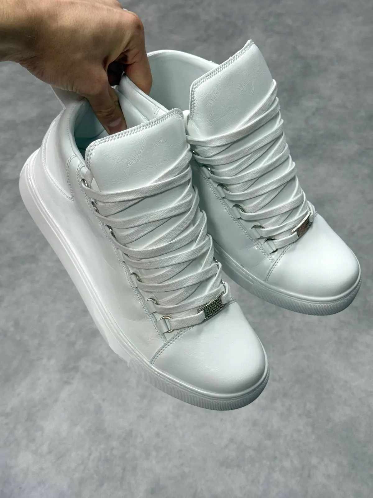 Balenciaga Arena Low