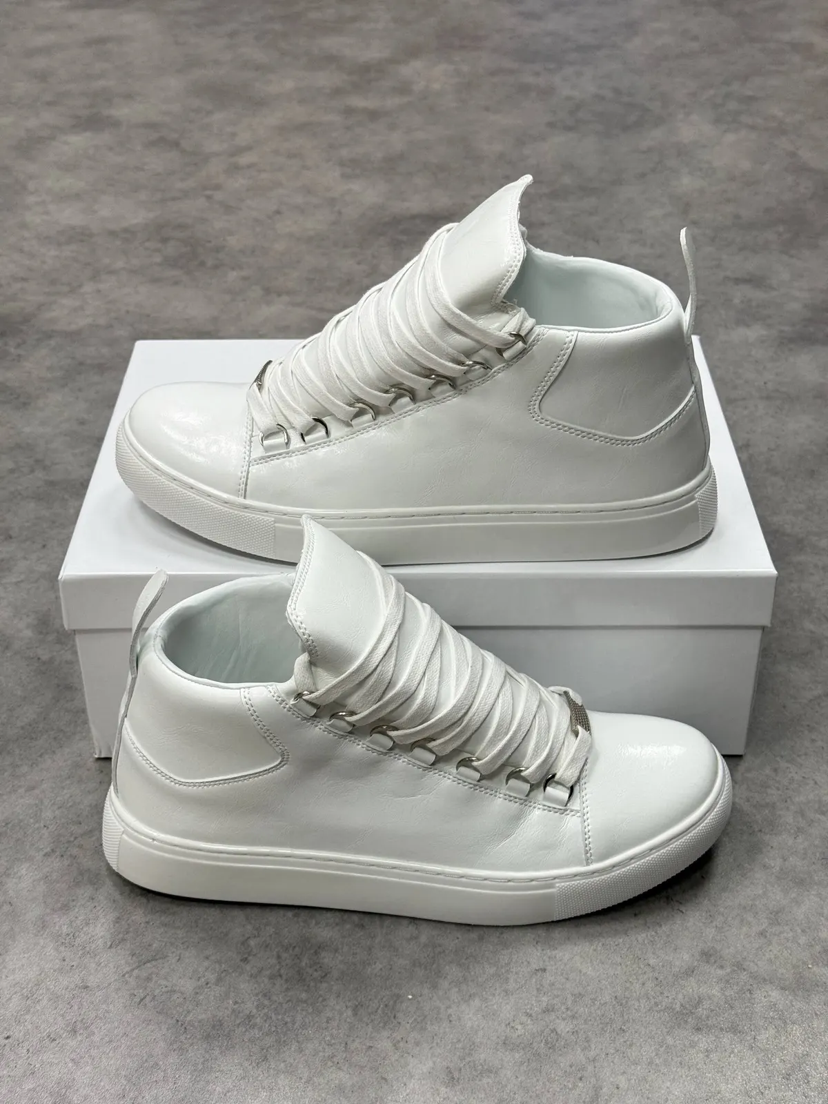 Balenciaga Arena Low