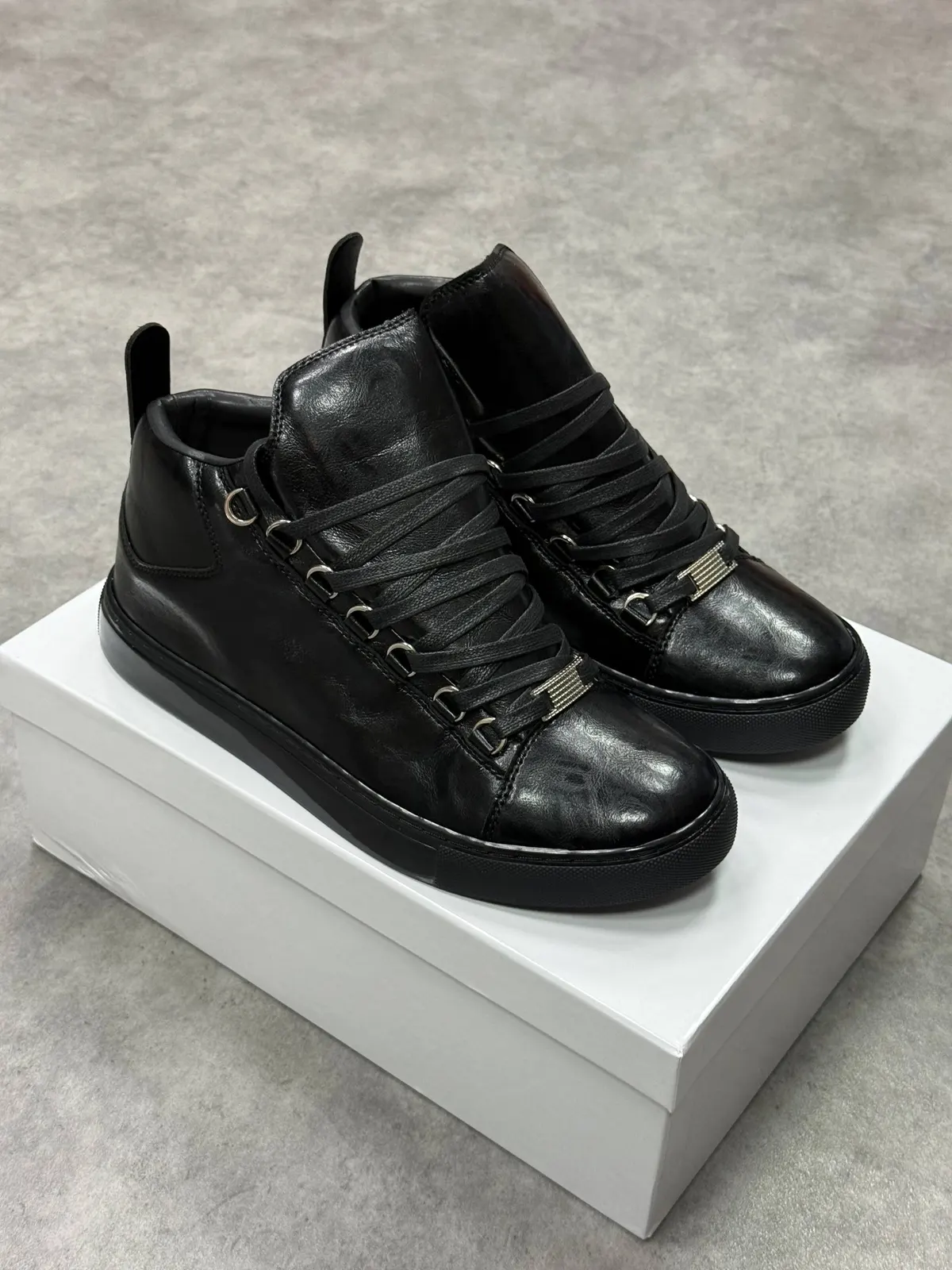 Balenciaga Arena