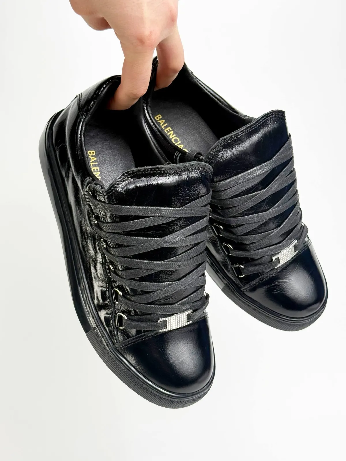 Balenciaga Arena Low