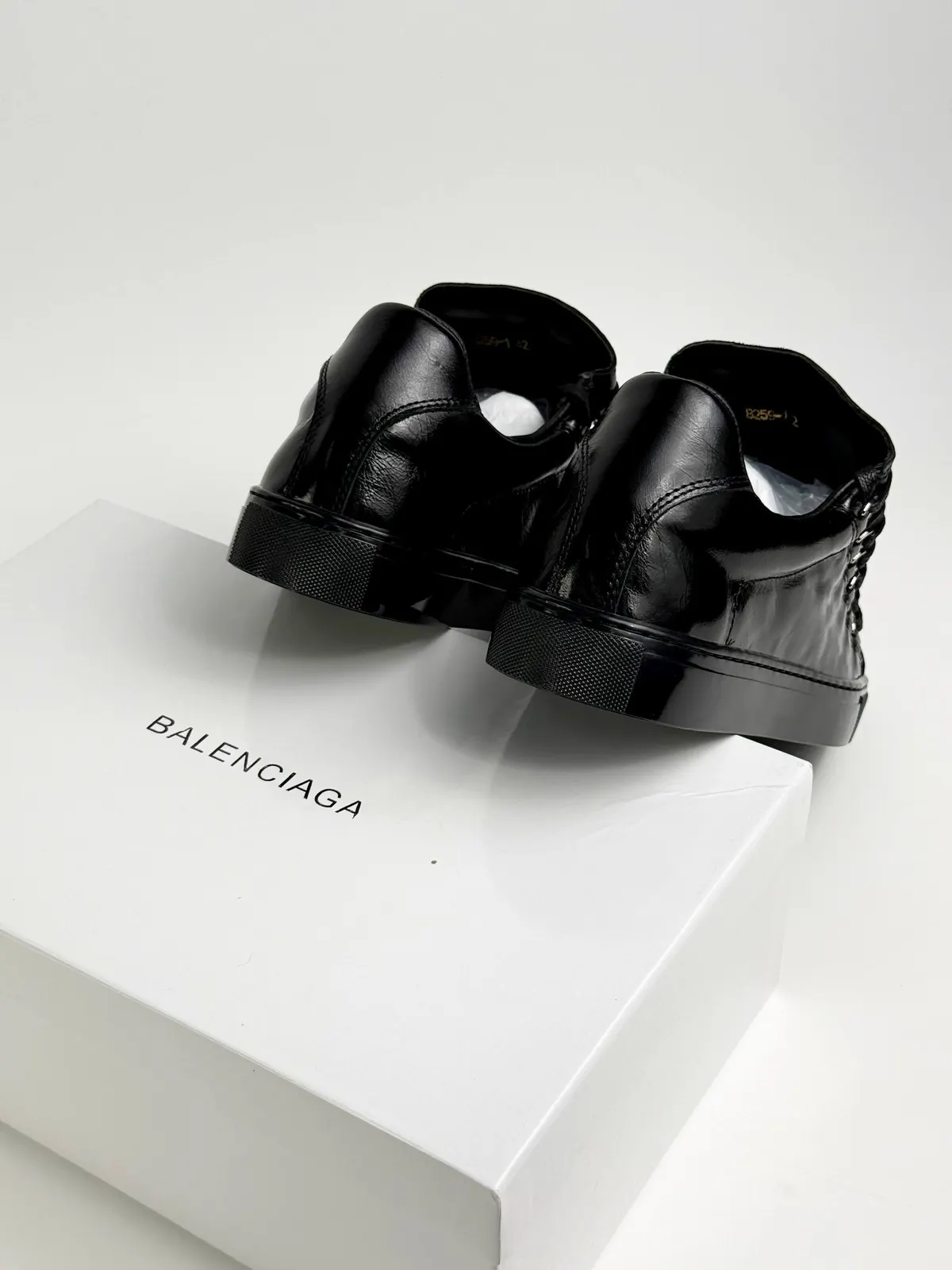 Balenciaga Arena Low