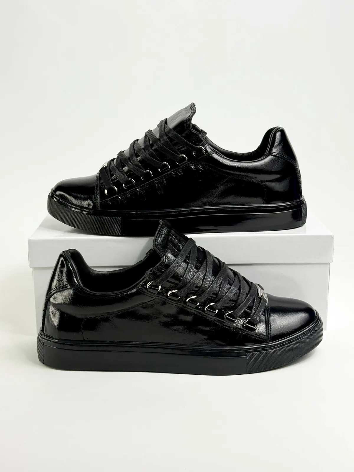 Balenciaga Arena Low