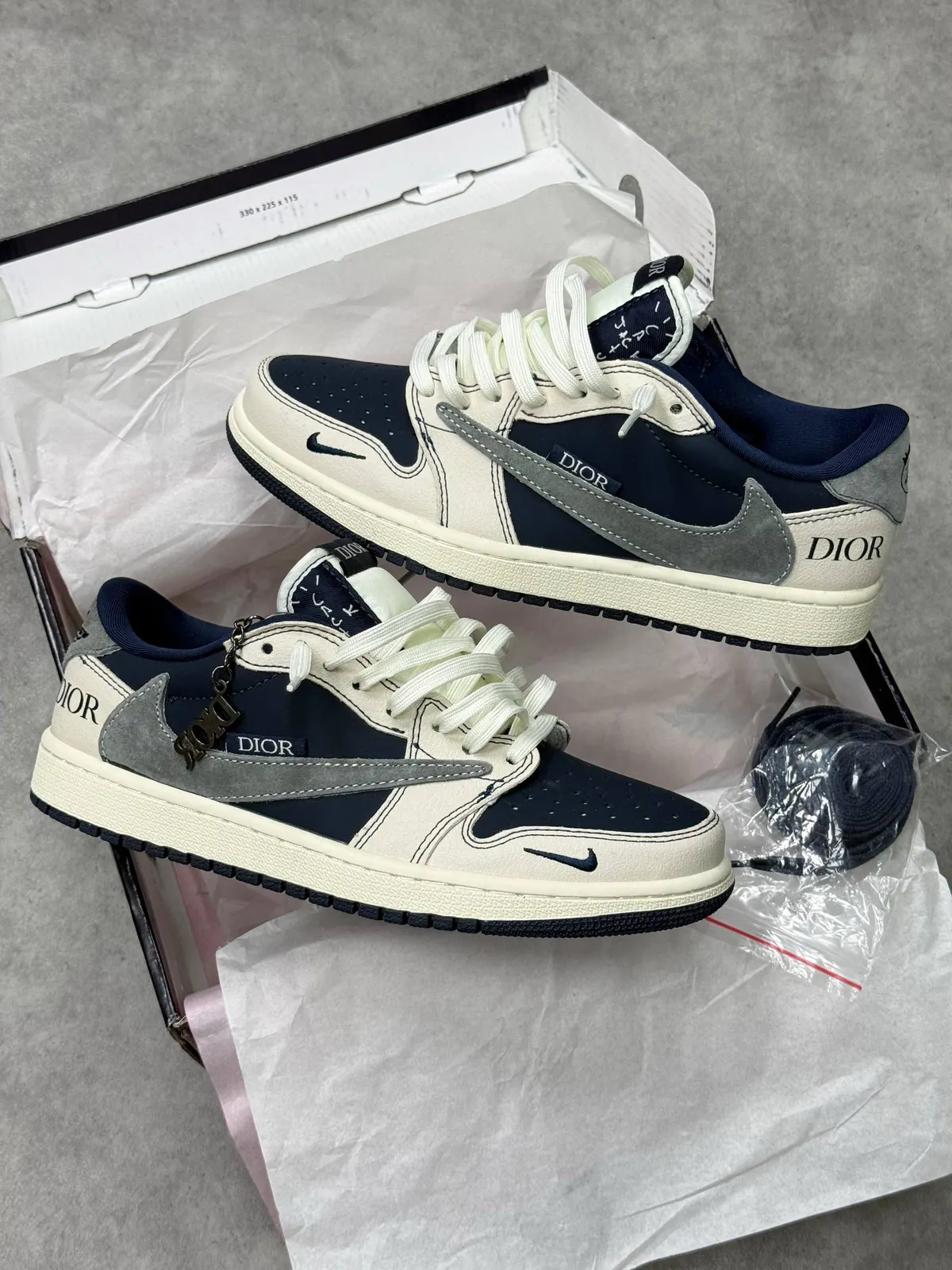 Jordan Air Jordan 1 Low x Dior