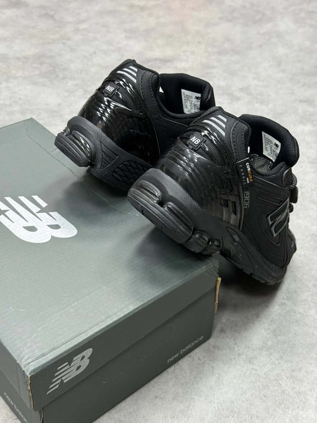 New Balance 1906R термо