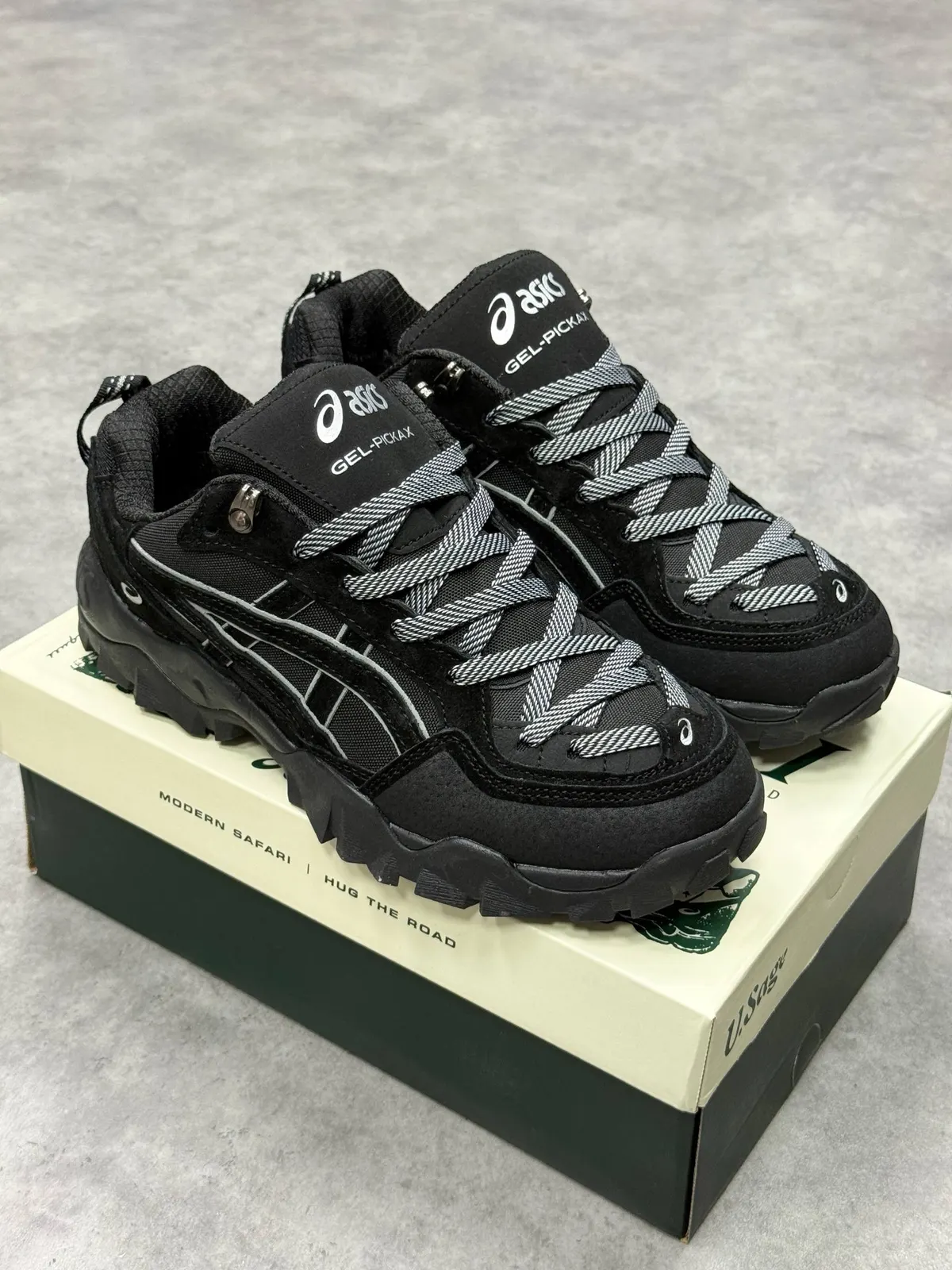 Asics Gel-Pickax