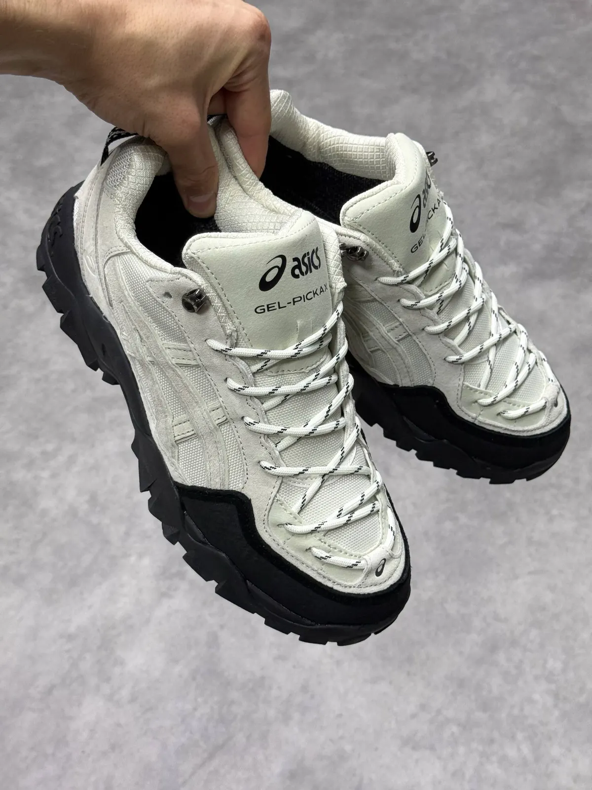 Asics Gel-Pickax