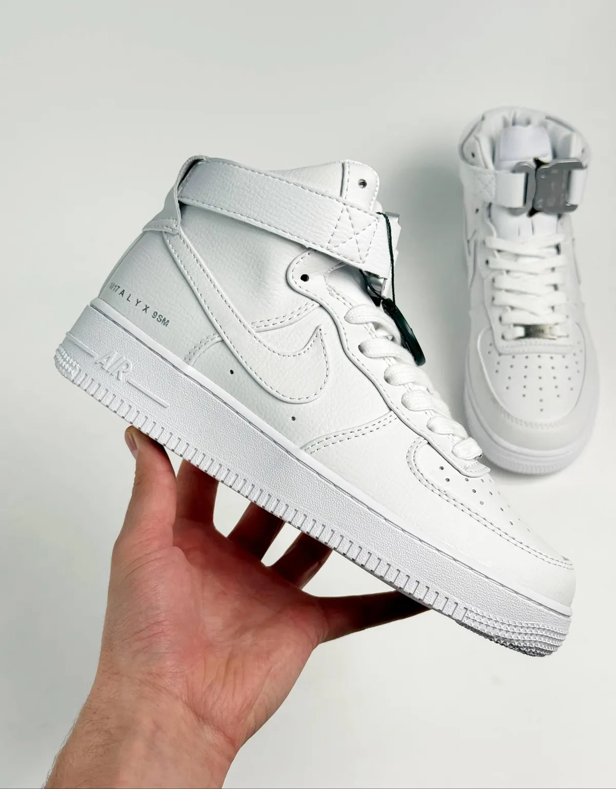 Nike Air Force 1 x 1070