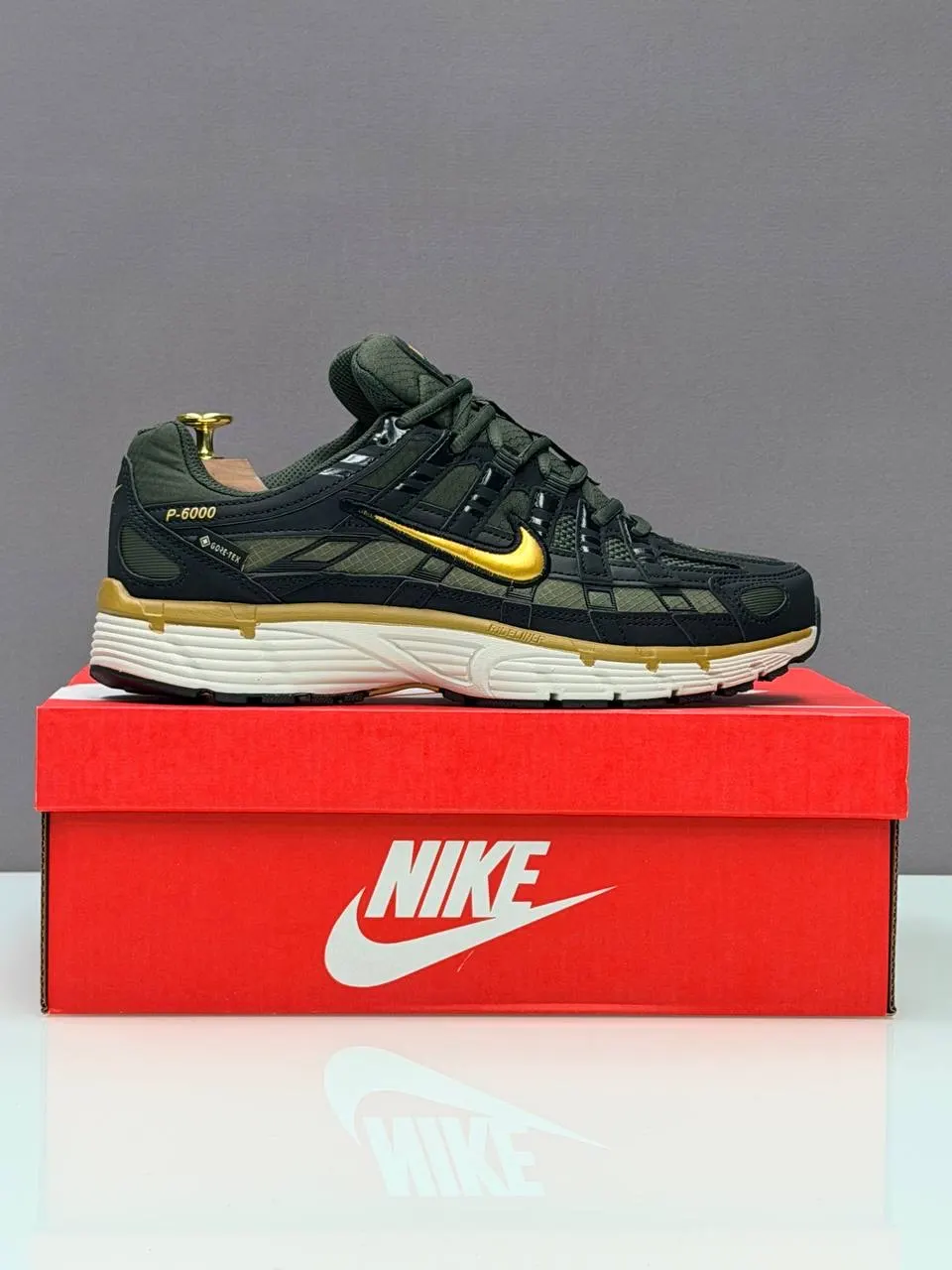 Nike P-6000
