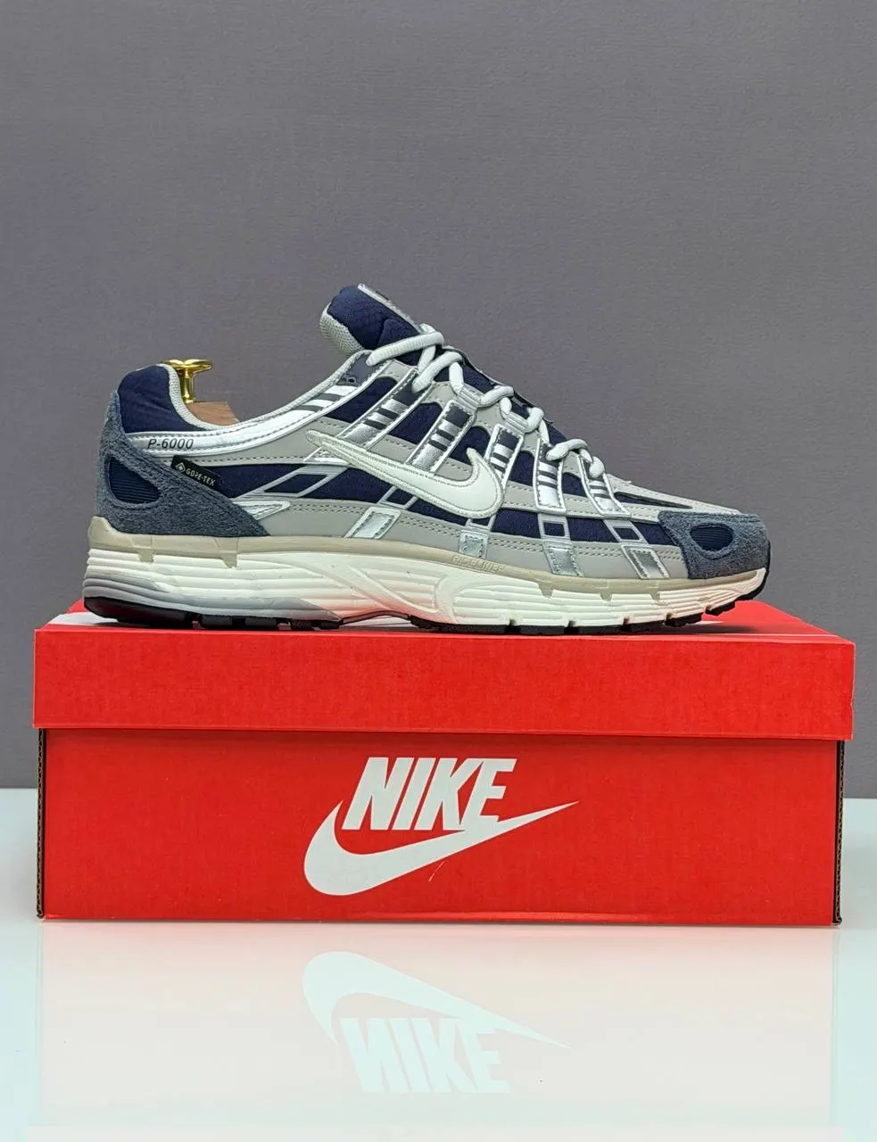 Nike P-6000