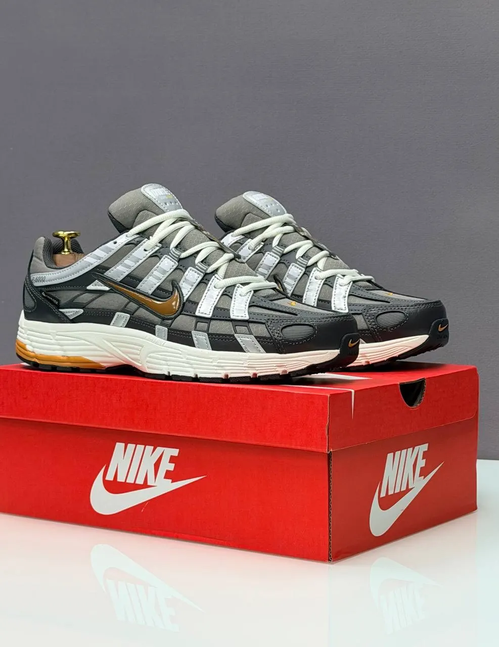 Nike P-6000