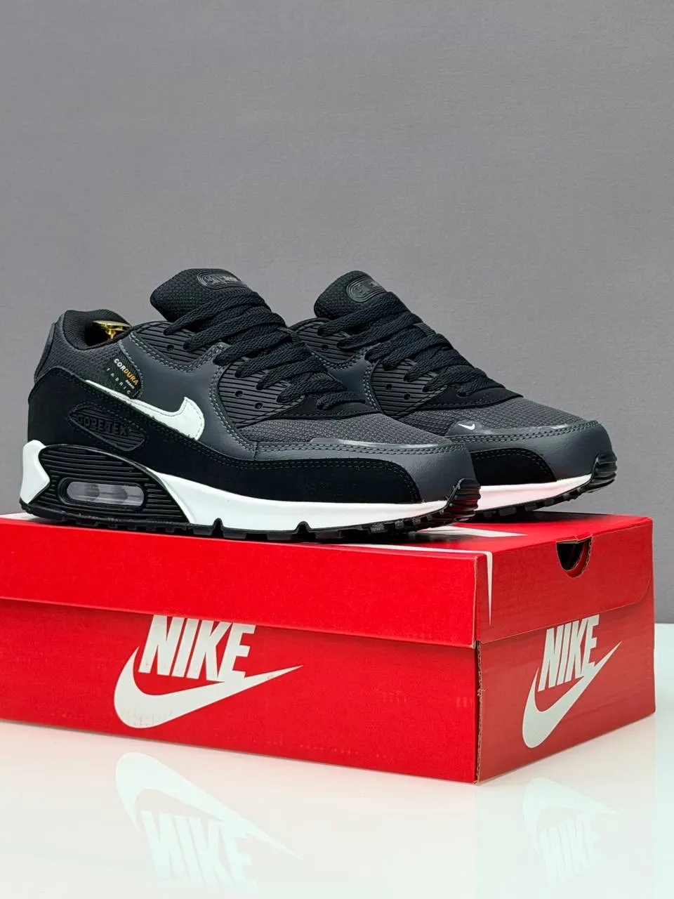 Nike Air Max 90 Surplus Gore-Tex