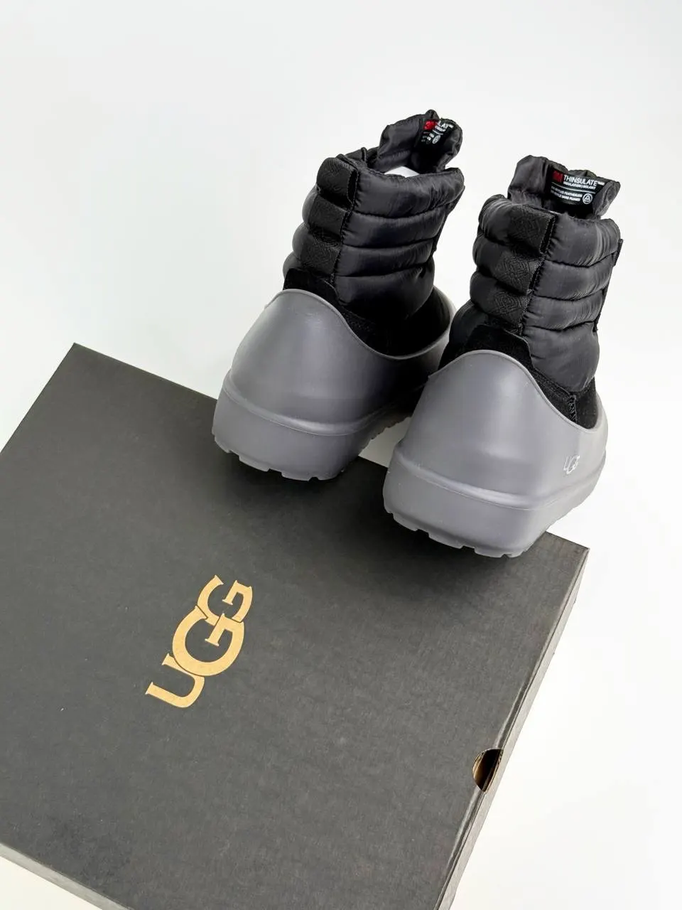 UGG Classic Mini Lace-Up Black