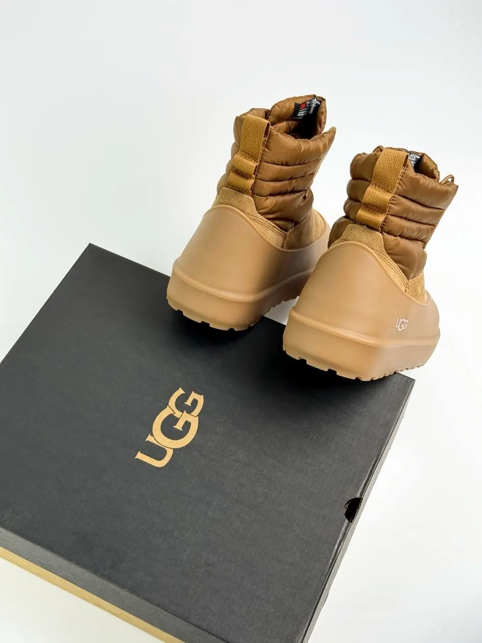 UGG Classic Mini Lace-Up Weather