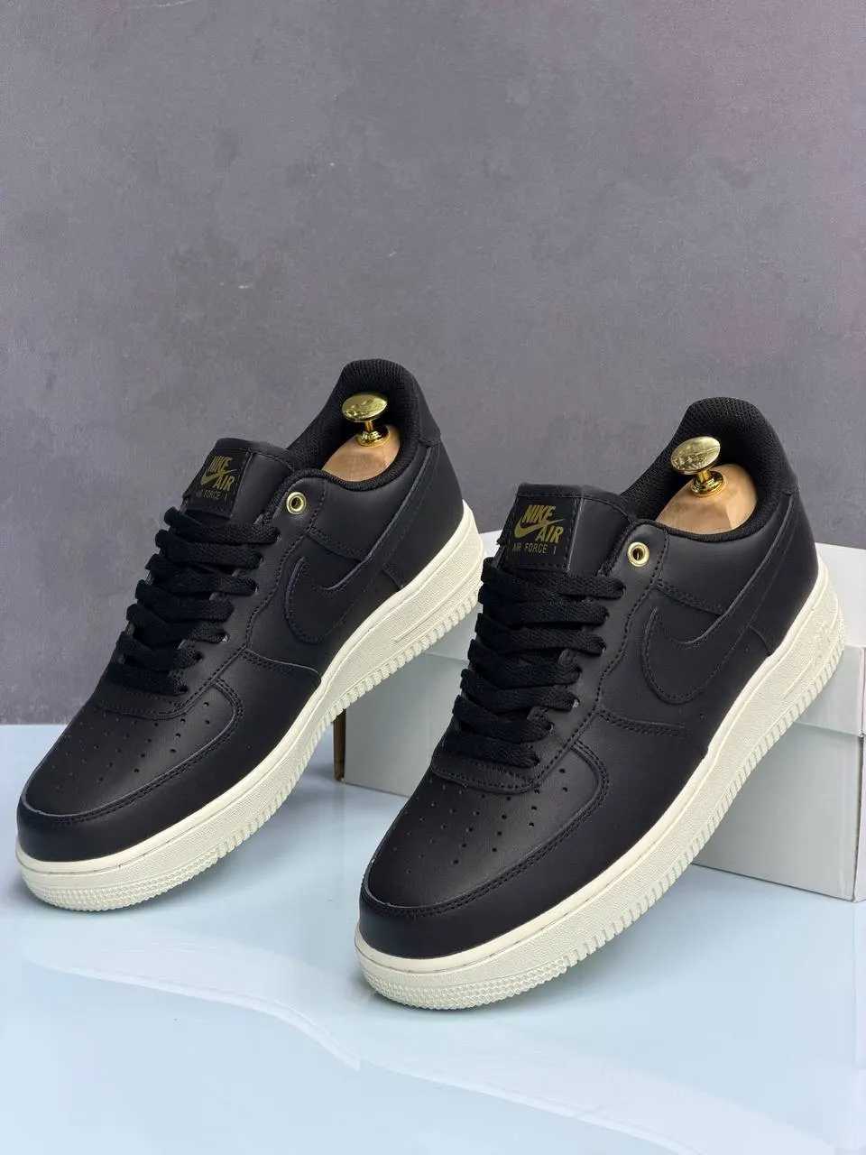 Nike Air Force 1 Low