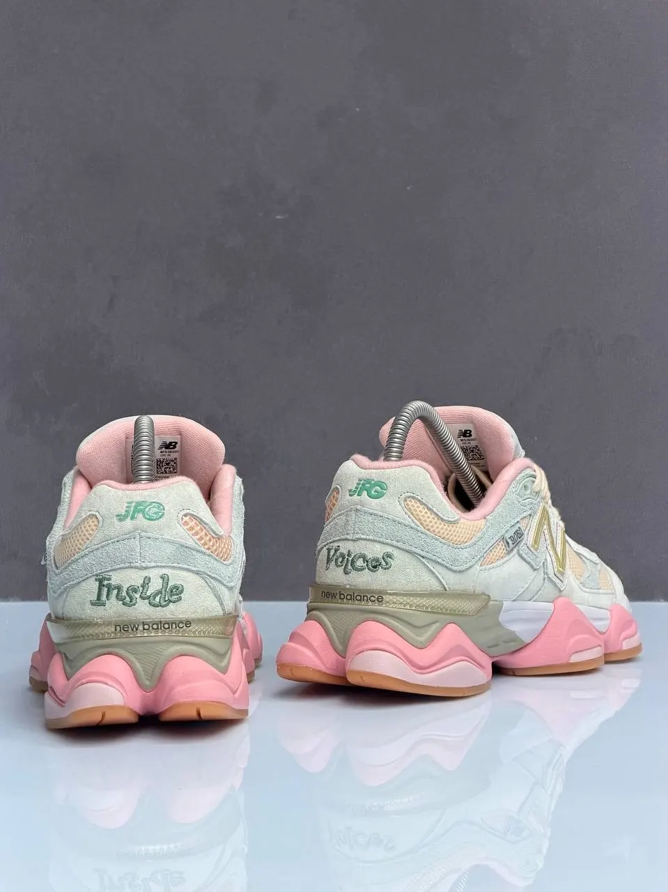 New Balance 9060