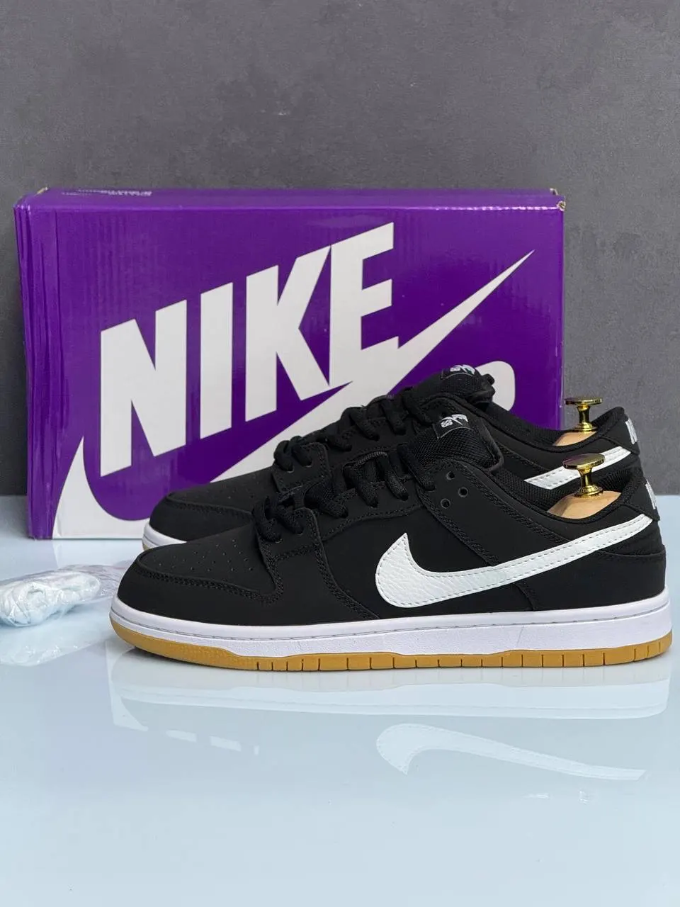 Nike SB Dunk Low Pro "Black Gum"
