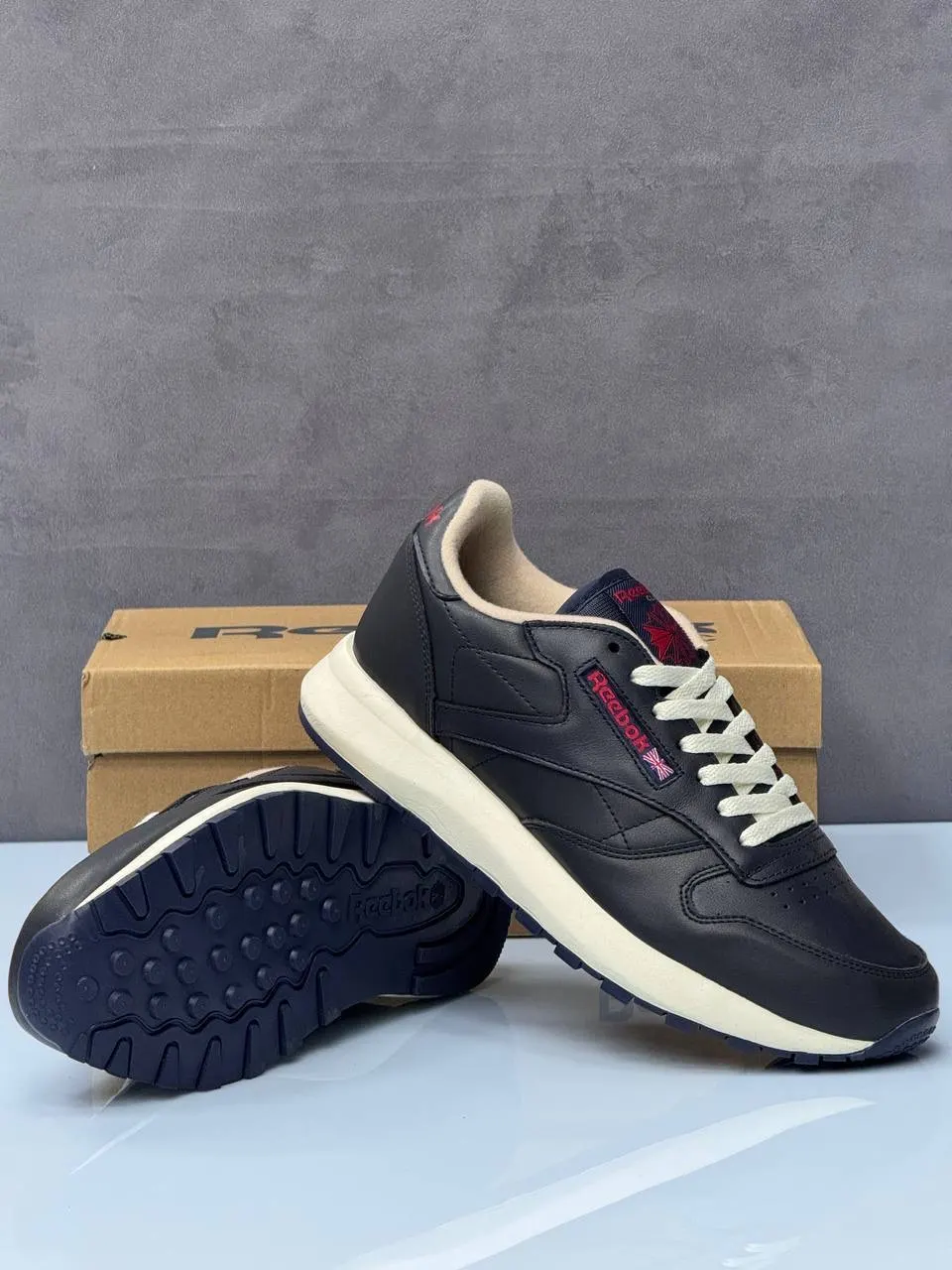 Reebok Classic
