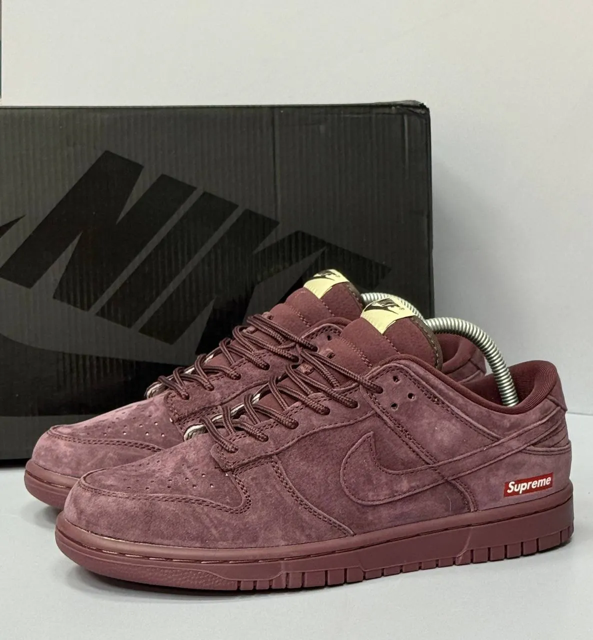 Nike SB Dunk Low x Supreme