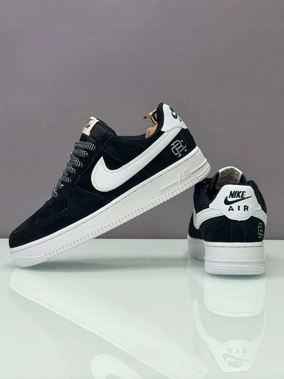 Nike Air Force 1 Low Suede