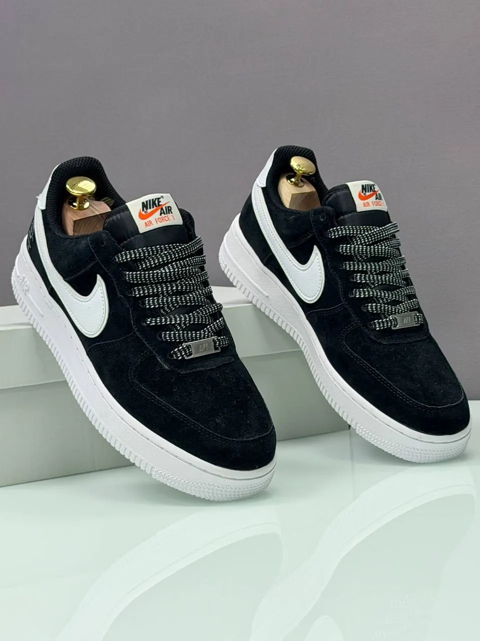 Nike Air Force 1 Low Suede
