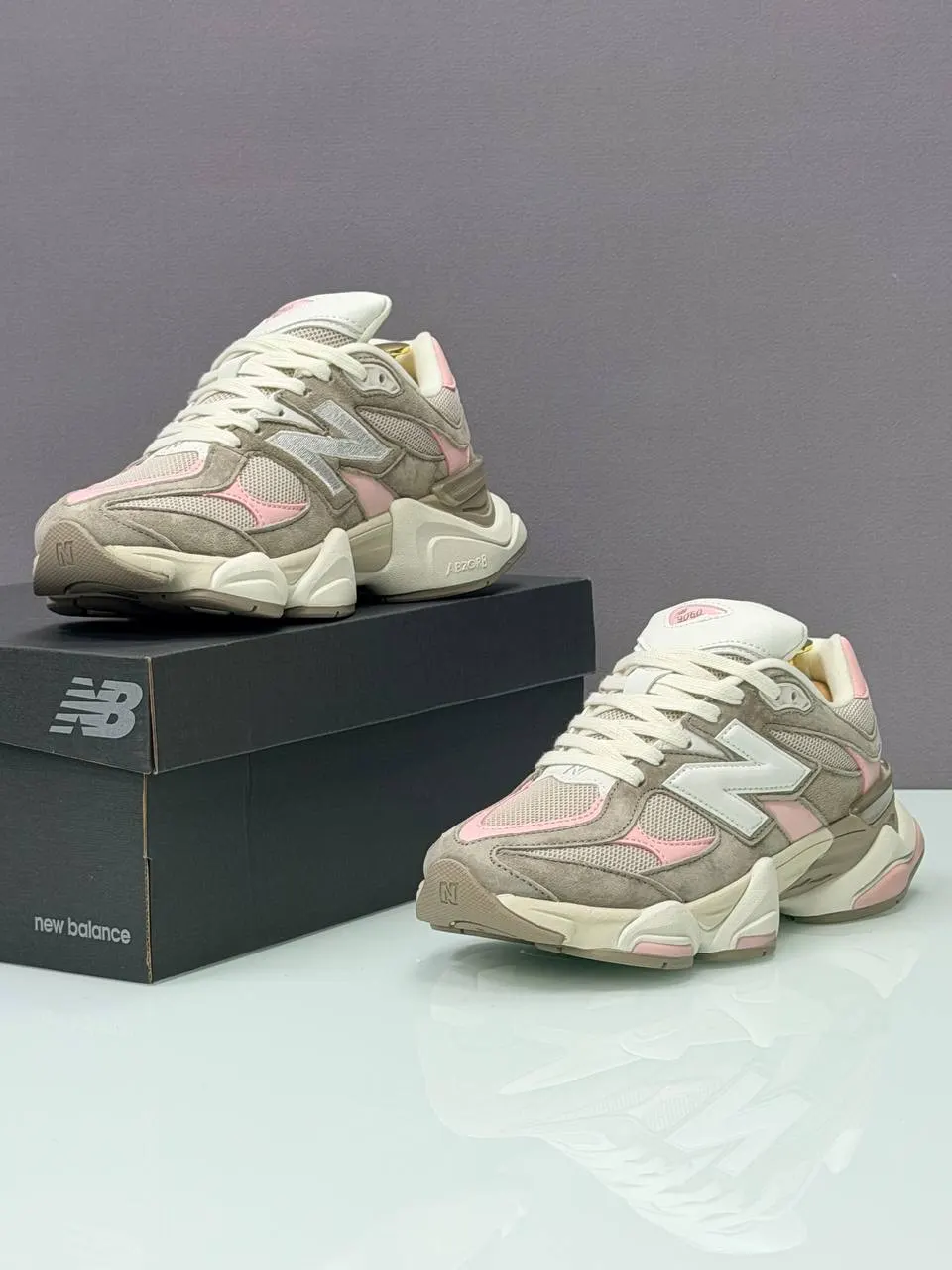 New Balance 9060