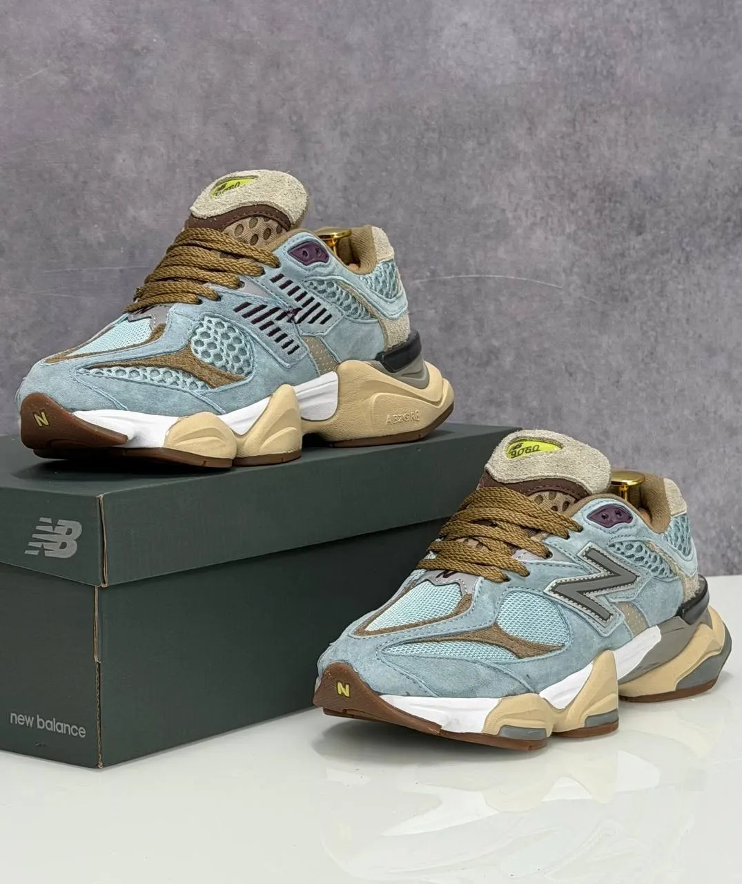 New Balance 9060