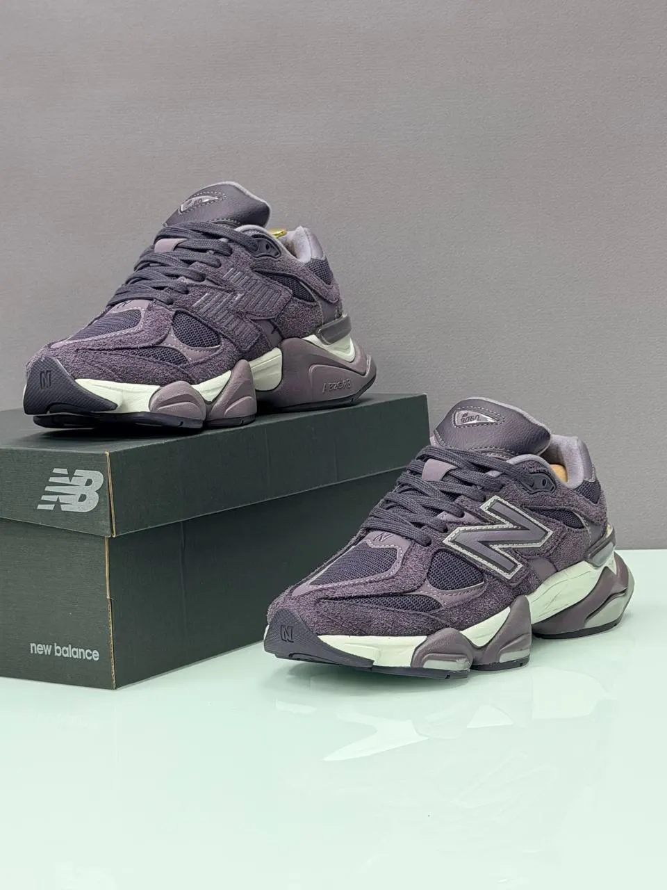 New Balance 9060