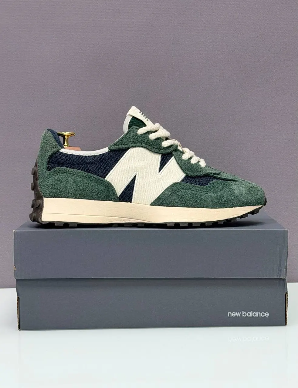 New Balance 327