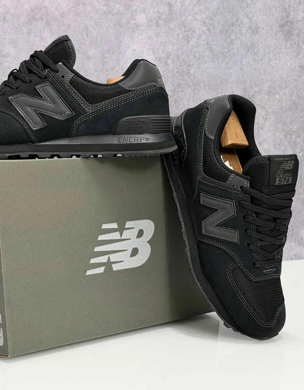 New Balance 574