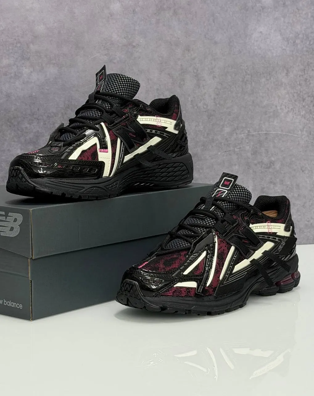 New Balance 1906A
