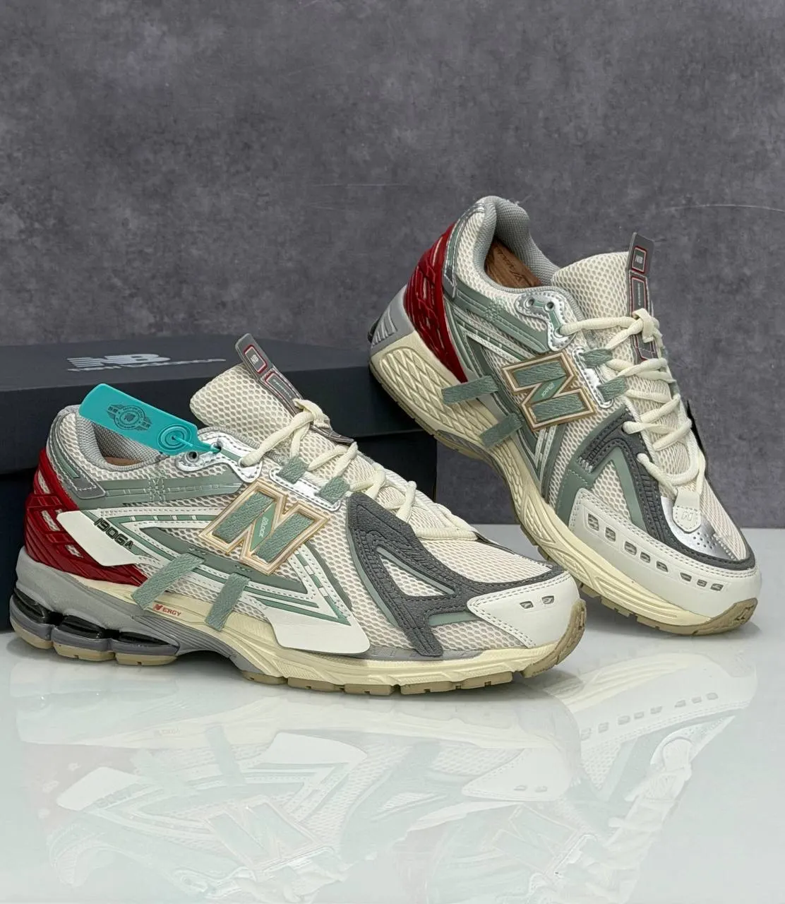 New Balance 1906A
