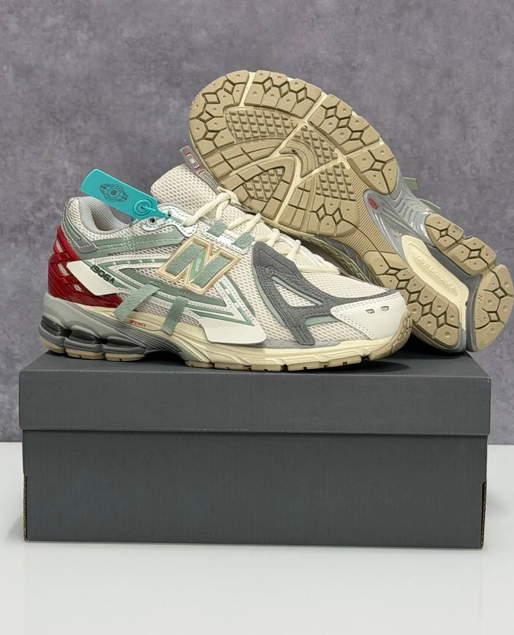 New Balance 1906A