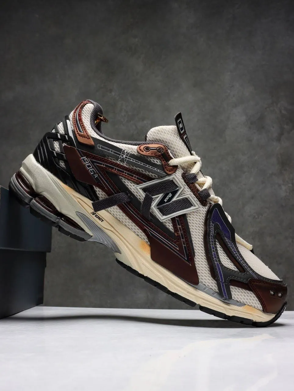 New Balance 1906A
