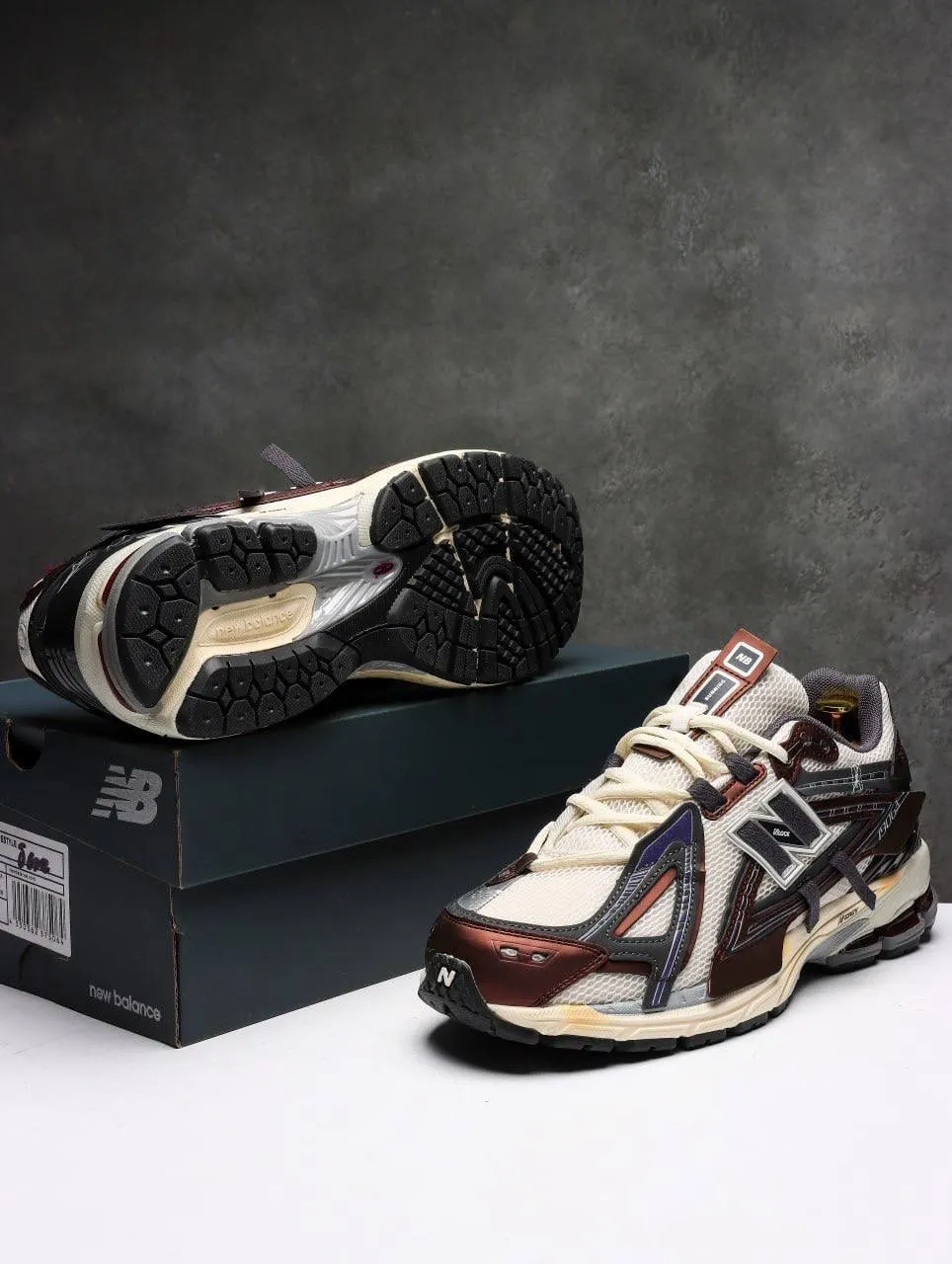 New Balance 1906A