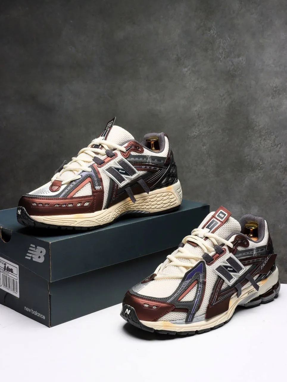 New Balance 1906A