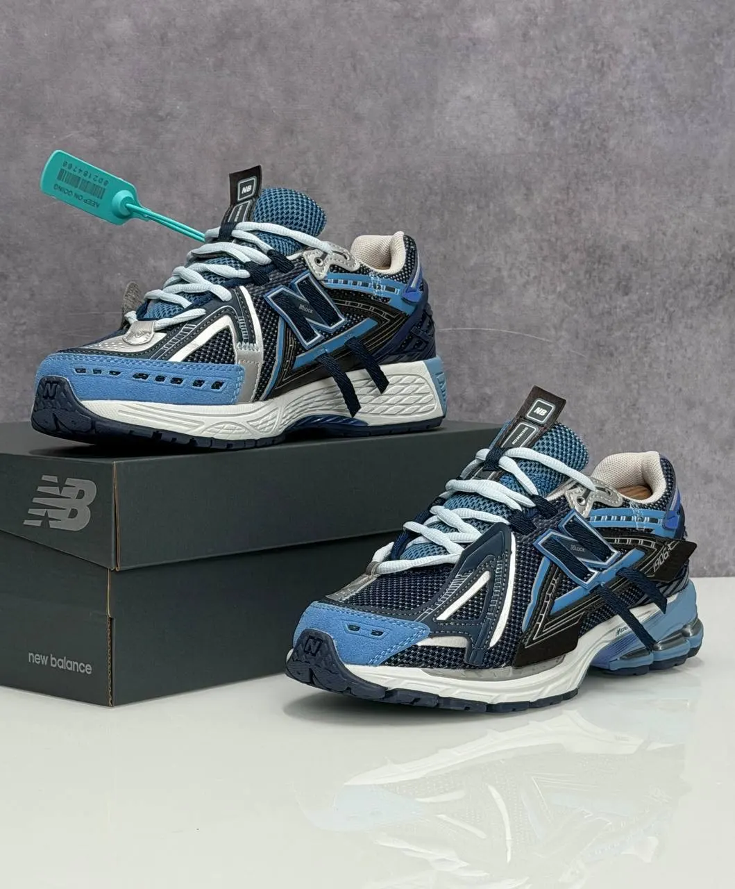 New Balance 1906A